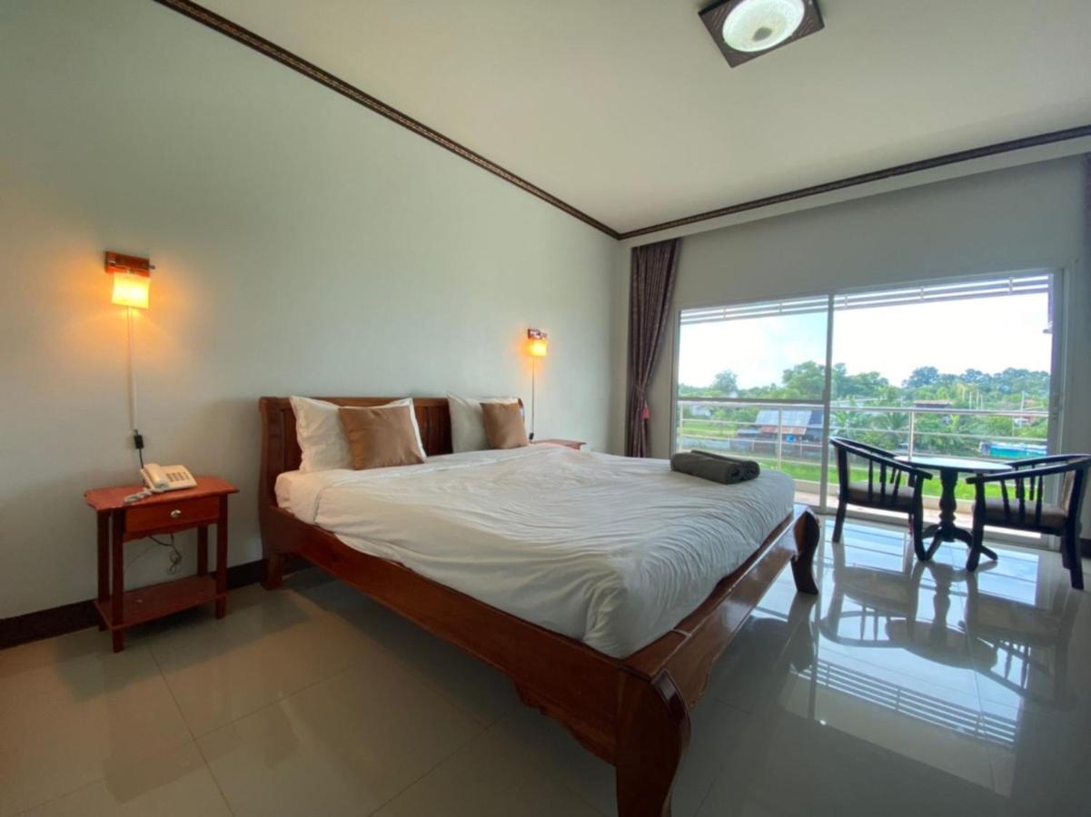 Mayuree Resort 우돈타니 외부 사진